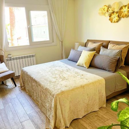 Cheerful Townhouse Center Sitges 5 Bedrooms Pool And Terrace Exterior foto